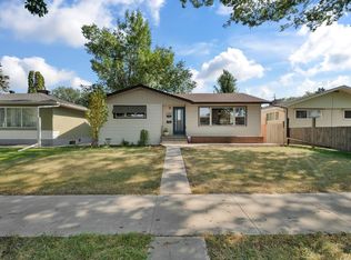 12107 53rd St NW, Edmonton, AB T5W 3L8