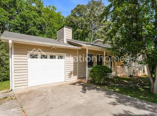 122 Caldwell Rd, Lawrenceville, GA 30046