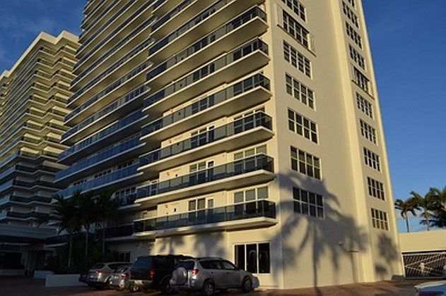 2nd image of 3500 Galt Ocean Dr APT 101