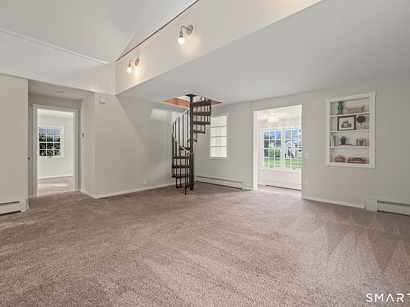 5th image of 2044 Manchester Road