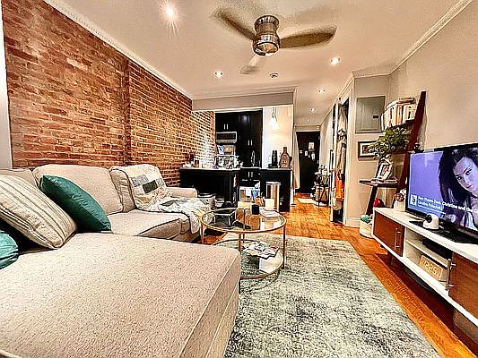 1st image of 135 E 26th St #2F