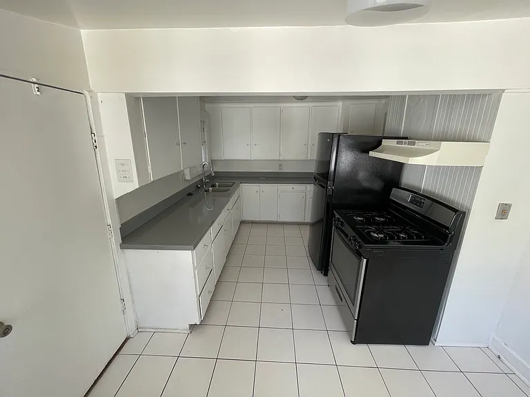 504 San Juan Ave — Photo 5