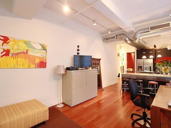 3rd image of 43-45 E 30th St #7-C