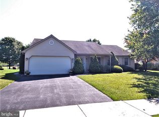 1 Thorndale Dr, Myerstown, PA 17067