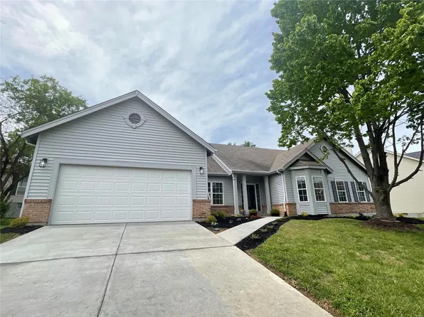 3971 Affirmed Dr, Florissant, MO 63034