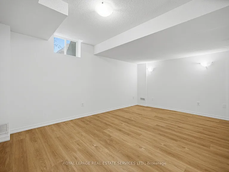 5255 Palmetto Pl #176 — Photo 34