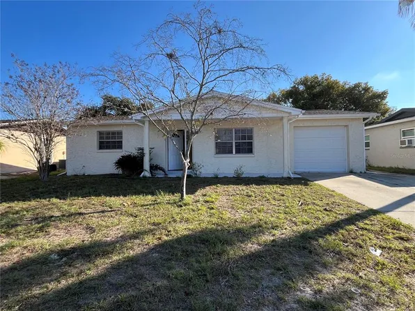 9504 Richwood Ln, Port Richey, FL 34668