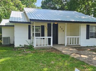 504 S Walnut St, Sallisaw, OK 74955