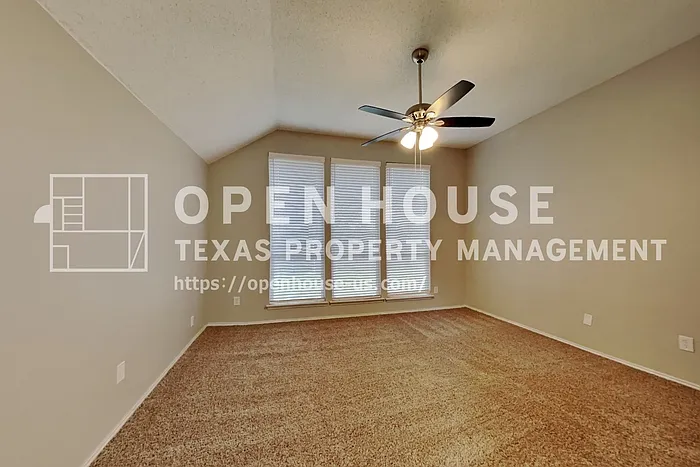 511 Brazos St — Photo 10