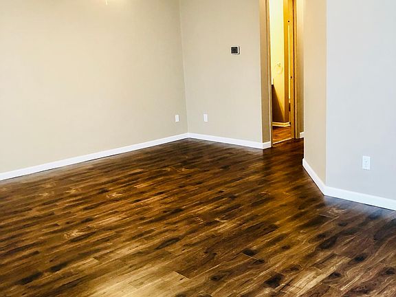 4th image of 5620 N Anita Ave
