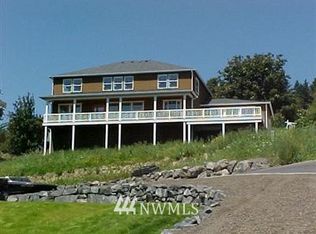 2794 Tracyton Beach Rd, Bremerton, WA 98310