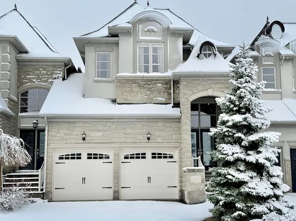 2309 Wuthering Heights Way, Oakville, ON L6M 0E7