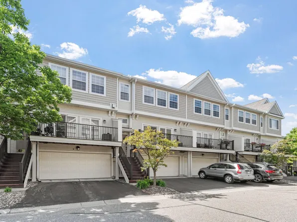 11226 Baltimore St NE Unit J, Blaine, MN 55449