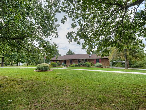 4th image of 24790 Center Creek Dr