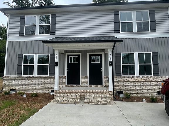 2nd image of 520 Rogers Lake Rd E