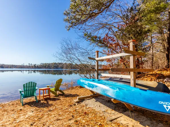 2 Blackmore Pond Way, West Wareham, MA 02576