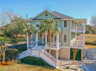 1 Petigru Dr, Beaufort, SC 29902