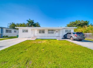 1340 NW 102nd St, Miami, FL 33147