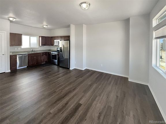 4th image of 769 Grissom Drive
