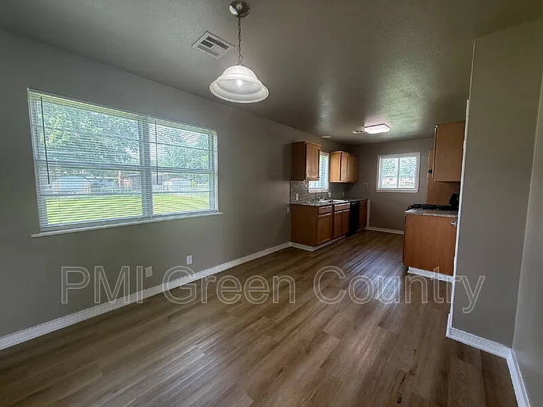 30375 E 150th St S — Photo 5