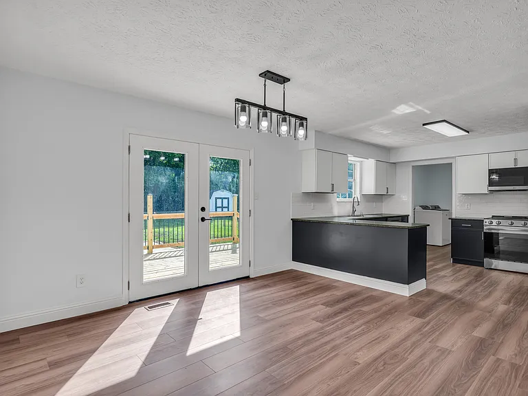 3412 Happy Acres Rd — Photo 11