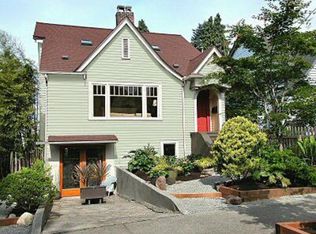 807 16th Ave #A, Seattle, WA 98122