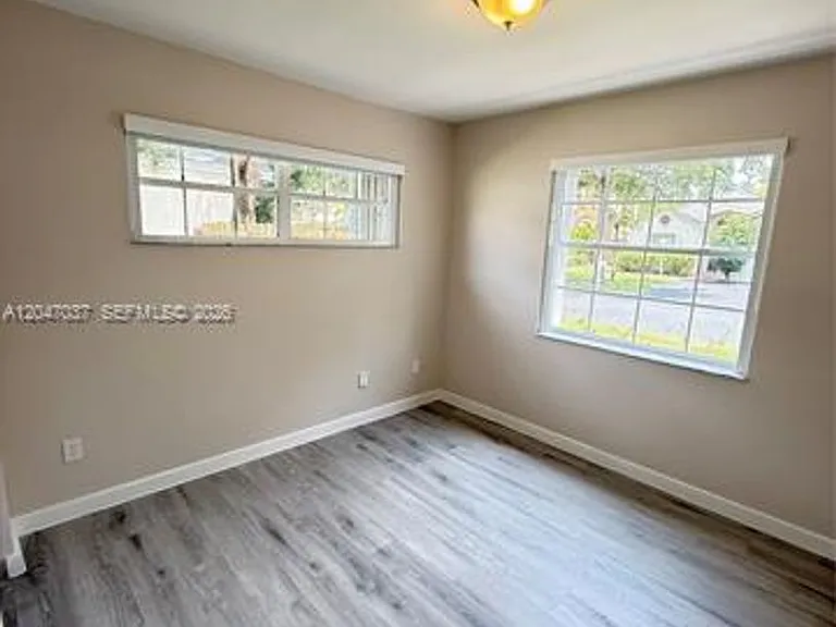 10113 SW 223rd Ter #10113 — Photo 12