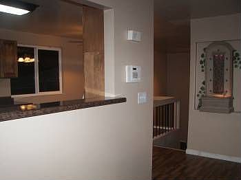 3rd image of 4724 Harbor St