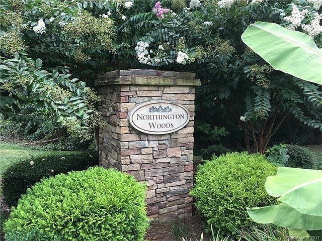 1st image of 172 Waterbury Dr #40