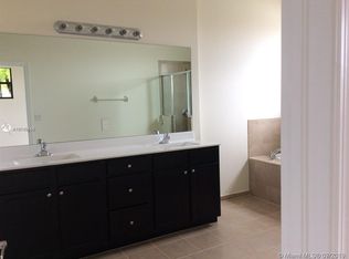 16620 SW 42nd Ter, Miami, FL 33185