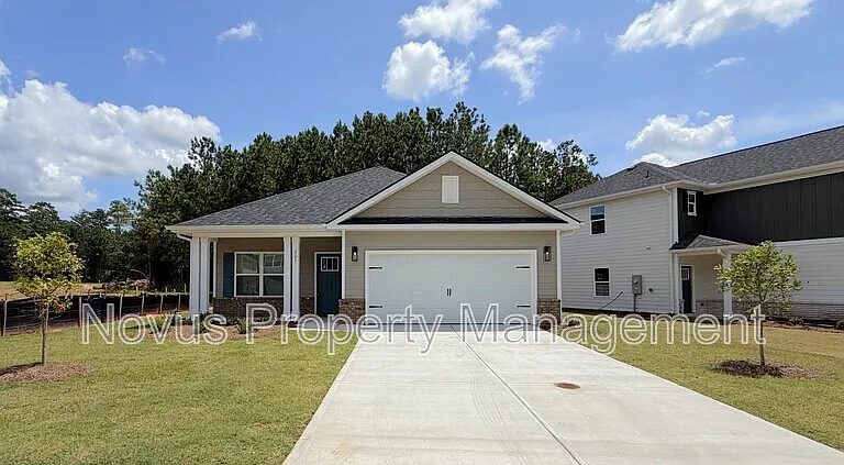 205 Laney Dr — Photo 2