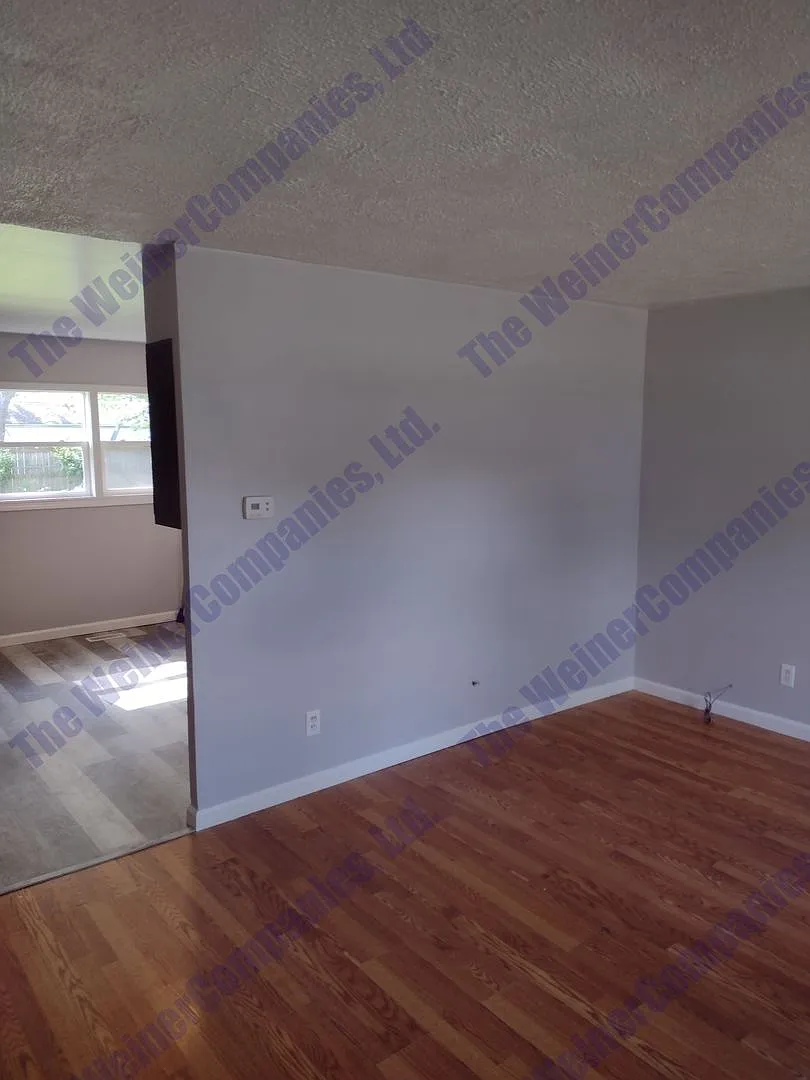 Building Photo - 603 S Scottswood Dr