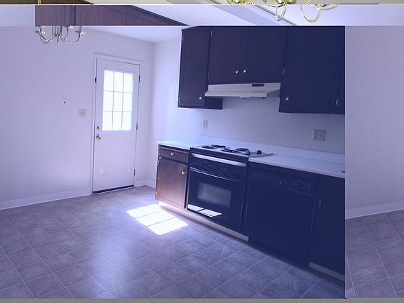 3rd image of 2341 Santiago Way APT D