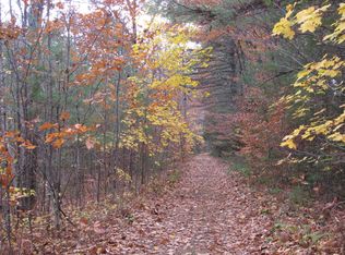 9 Lawrence St, Minot, ME 04258