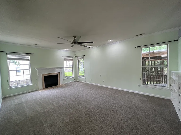 6206 Winthrope Dr — Photo 3