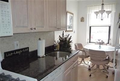 4th image of 27 N Central Ave APT 2C