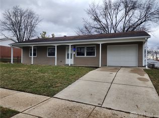 638 Skyles Rd, Englewood, OH 45322