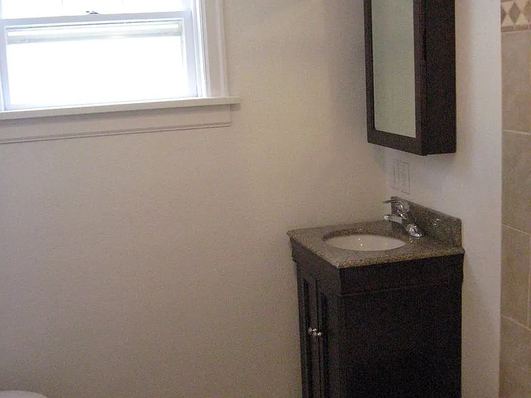 109 Yellowstone Ave — Photo 5