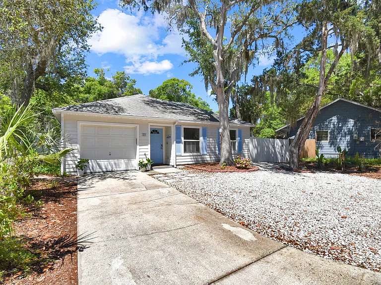 19 Lockhart Ln — Photo 28