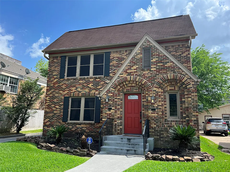 4410 Pease St #2