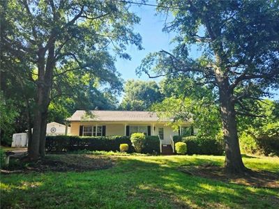 202 Keith Ln, Seneca, SC, 29678
