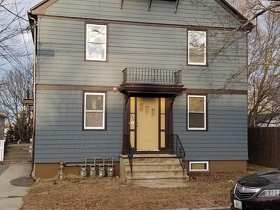 2nd image of 155 Sunbury St APT 1R
