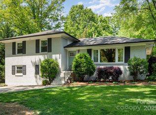 1043 Nancy Dr, Charlotte, NC 28211