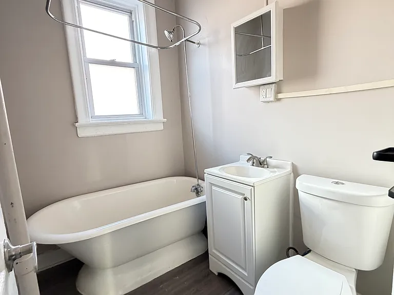 104 Belmont Ave #4C — Photo 5