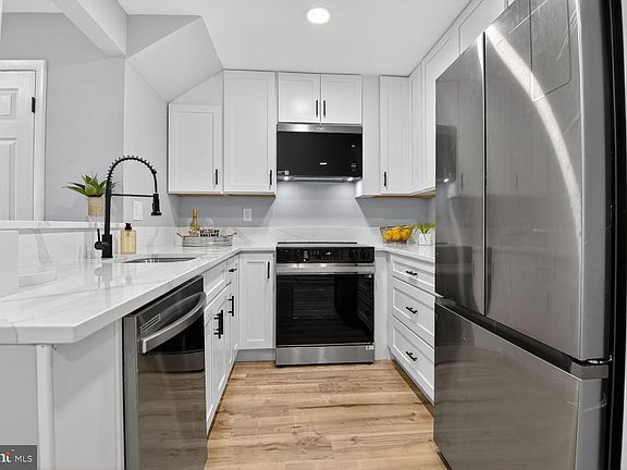 5th image of 11407 Hawks Ridge Ter #77