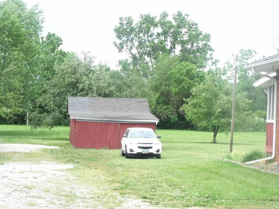 2nd image of 648 Swackhammer Rd