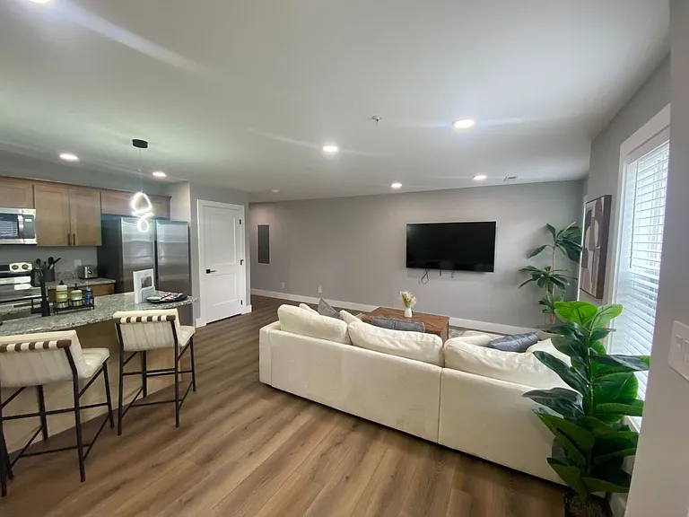 2209 Highland Ave — Photo 27