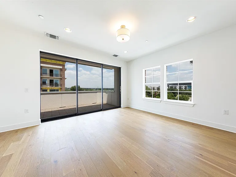 1201 Shore District Dr — Photo 27