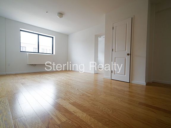 2nd image of 3132 31st St APT 2