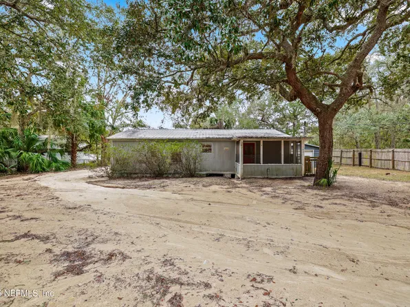 103 E OAKSIDE Drive, Interlachen, FL 32148